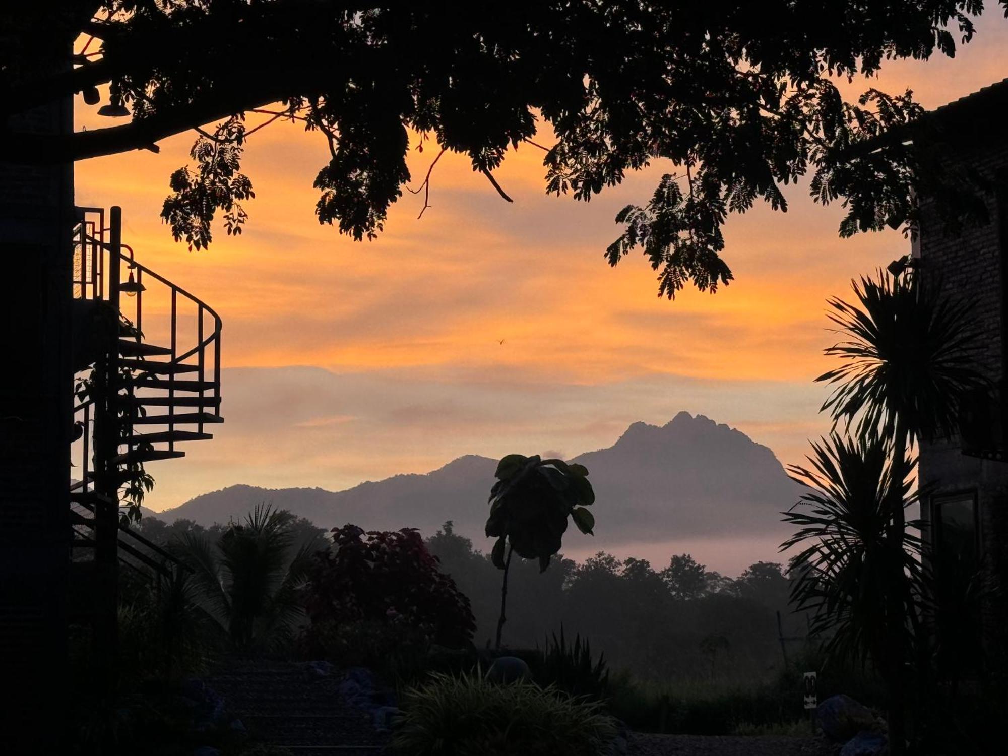 Suanglangna Appartement Phrae Buitenkant foto